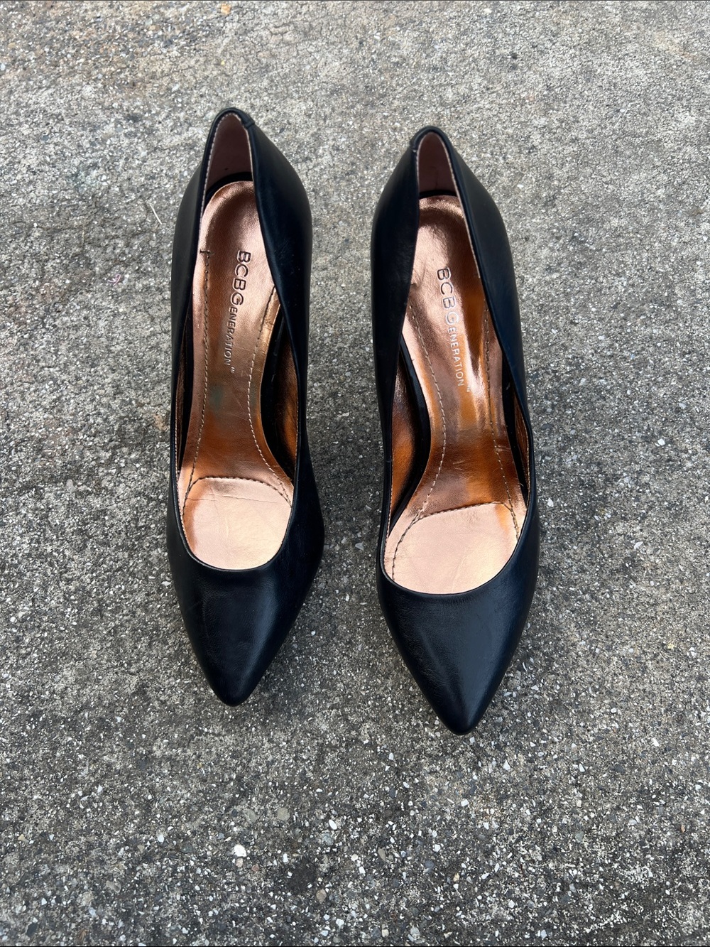 BCBGeneration Black Pointed-Toe Leather Heels